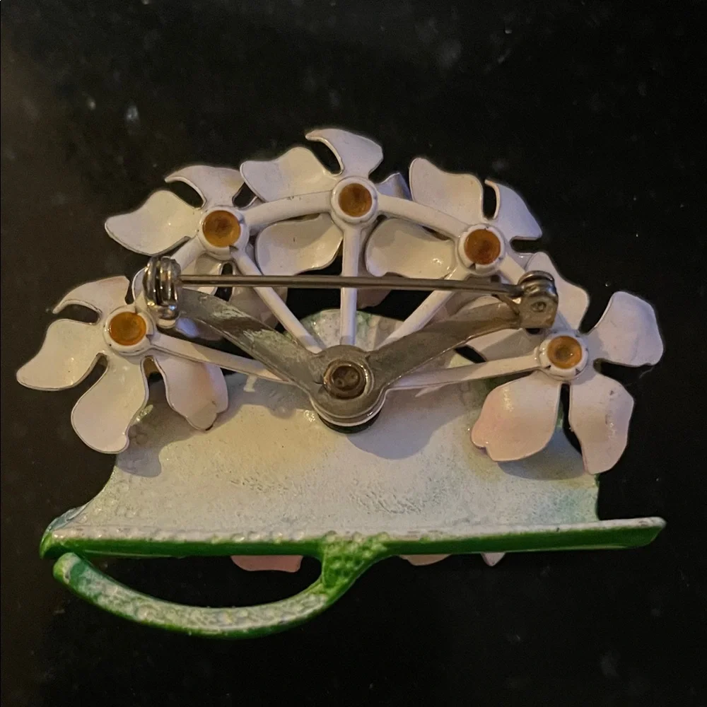 Floral Pink and Green Hippy Mod 1960’s enamel painted broch